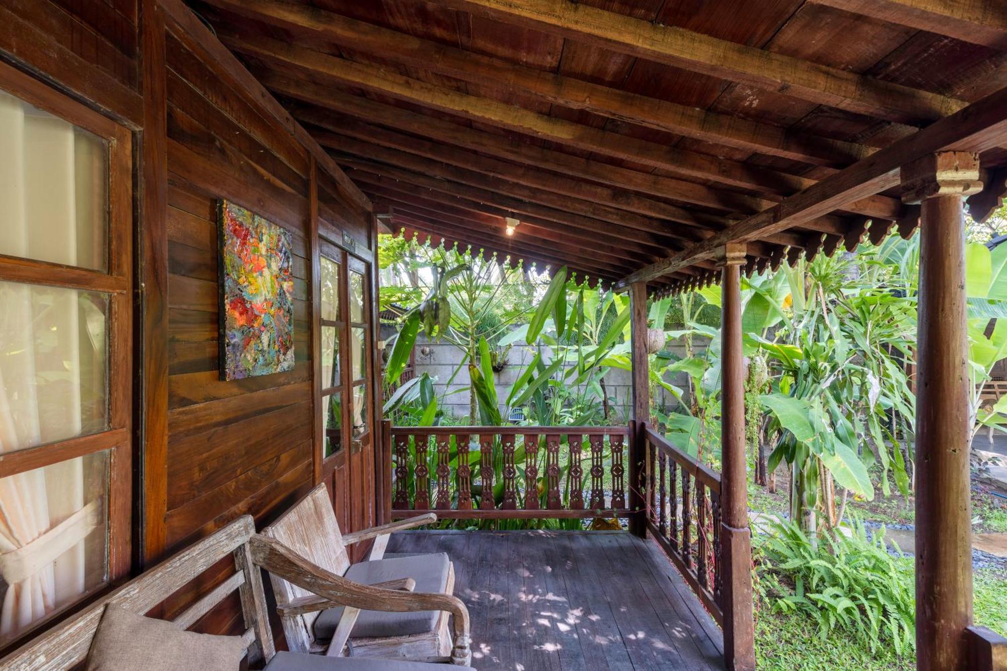 Tahlia'S Villa Sorongjukung Exterior foto