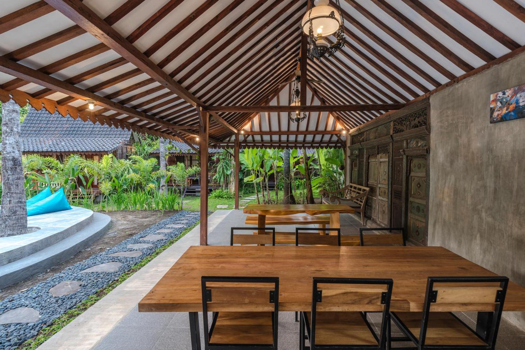 Tahlia'S Villa Sorongjukung Exterior foto